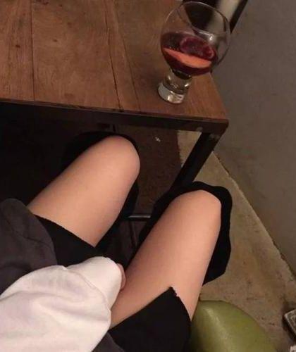 &【海棠完结by番全】《【大纲文】枭雄（混血美人攻x倒霉双性受）》作者：QJF